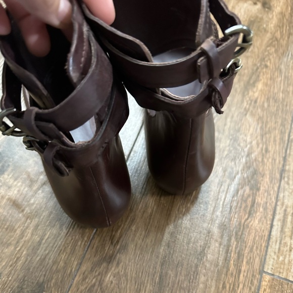 Leon Max Landon Buckle Strap Leather Ballet Flat Size 7.5 in Merlot - Picture 5 of 8